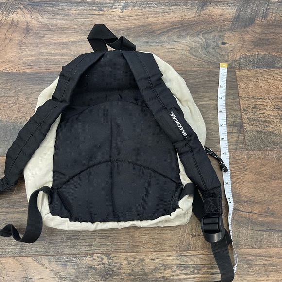 Skechers backpack, light beige and black color. - Picture 3 of 3